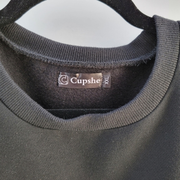 Cupshe Morning Person Dec 25th Black Sweatshirt - Picture 5 of 11